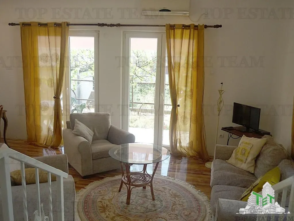 Casa de vanzare in Herceg-Novi Muntenegru - foto 1