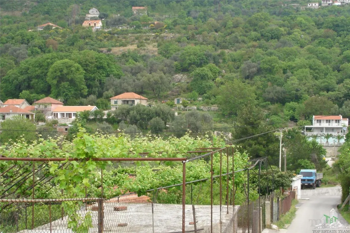 Teren de vanzare in Kotor Muntenegru - foto 3