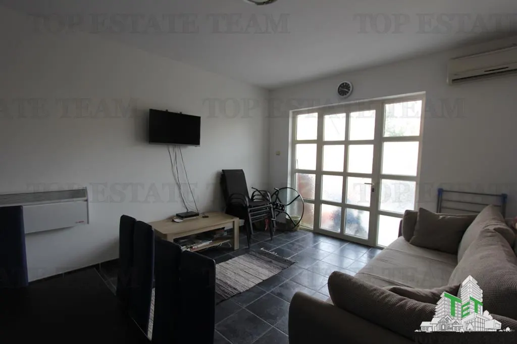 Apartment for Sale in Budva, Montenegro - foto 4