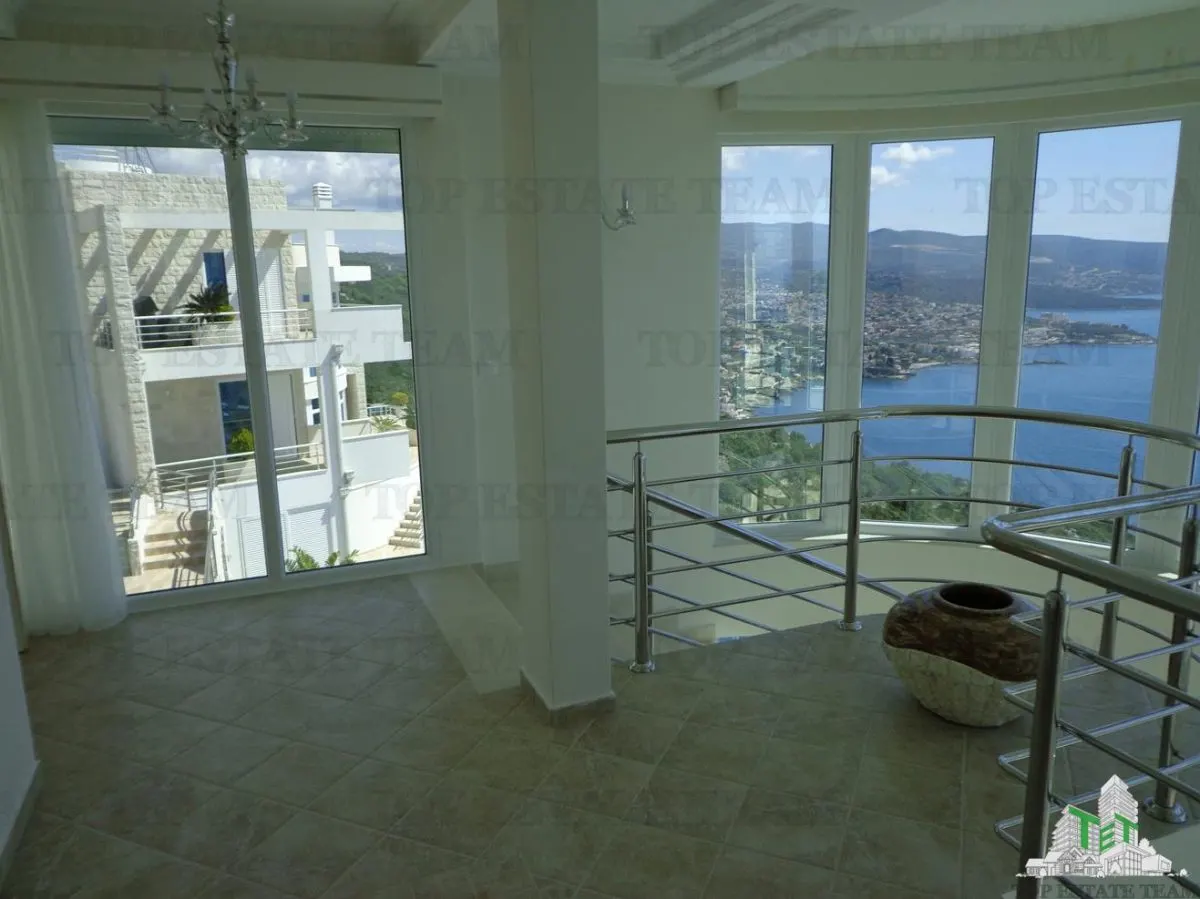 Villa for Sale in Bar, Montenegro - foto 11
