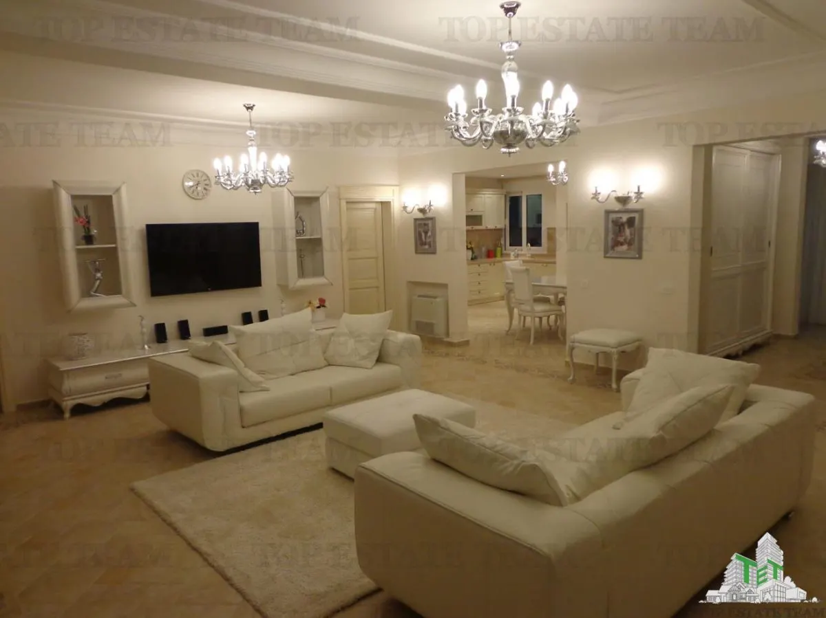 Villa for Sale in Bar, Montenegro - foto 4