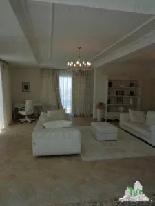 Villa for Sale in Bar, Montenegro - foto 10