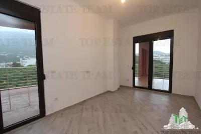 Apartment for Sale in Bar, Montenegro - foto 12
