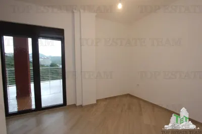 Apartment for Sale in Bar, Montenegro - foto 6