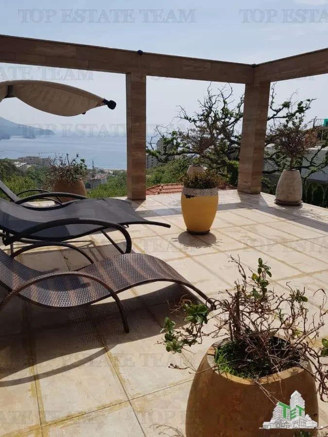 Villa for Sale in Budva, Montenegro - foto 5