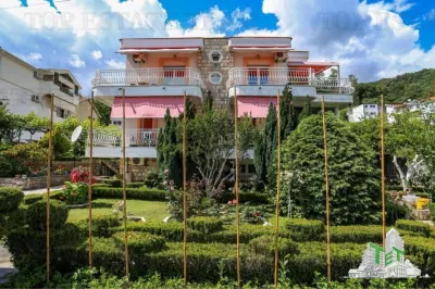 Casa de vanzare in Herceg-Novi Muntenegru - Herceg Novi