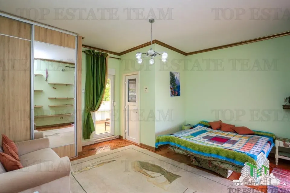 Casa de vanzare in Herceg-Novi Muntenegru - foto 2