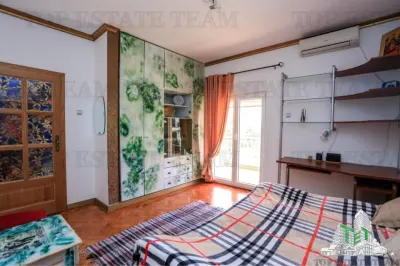 Casa de vanzare in Herceg-Novi Muntenegru - foto 16