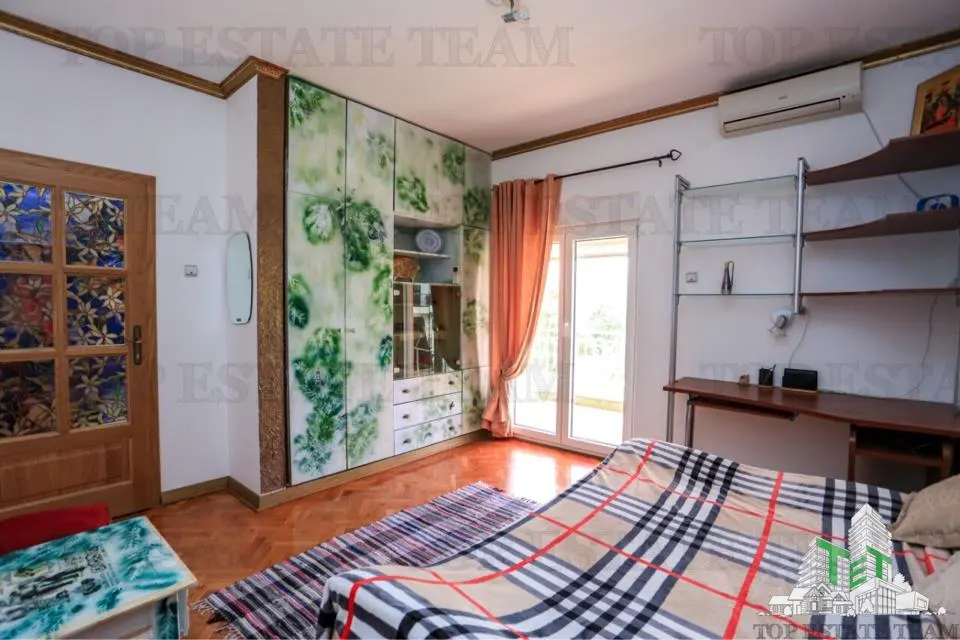 Casa de vanzare in Herceg-Novi Muntenegru - foto 16
