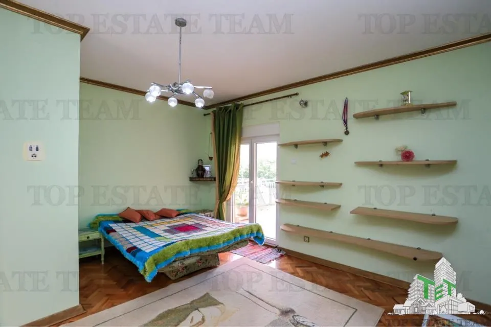 Casa de vanzare in Herceg-Novi Muntenegru - foto 3