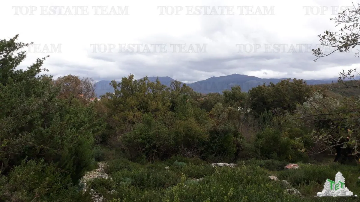 Building Land for Sale in Tivat, Montenegro - foto 1
