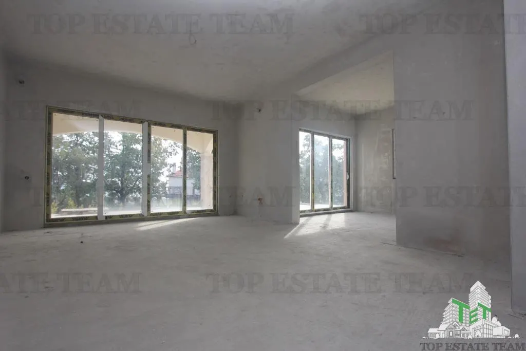 Casa de vanzare in Herceg-Novi Muntenegru - foto 2