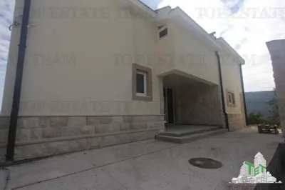 Casa de vanzare in Herceg-Novi Muntenegru - foto 11