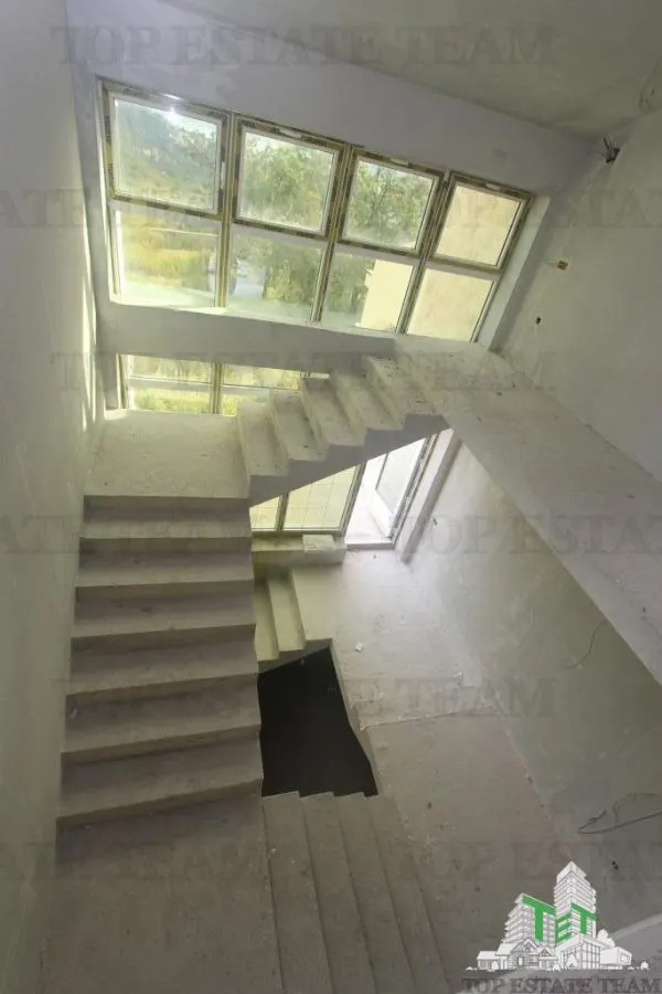 Casa de vanzare in Herceg-Novi Muntenegru - foto 21