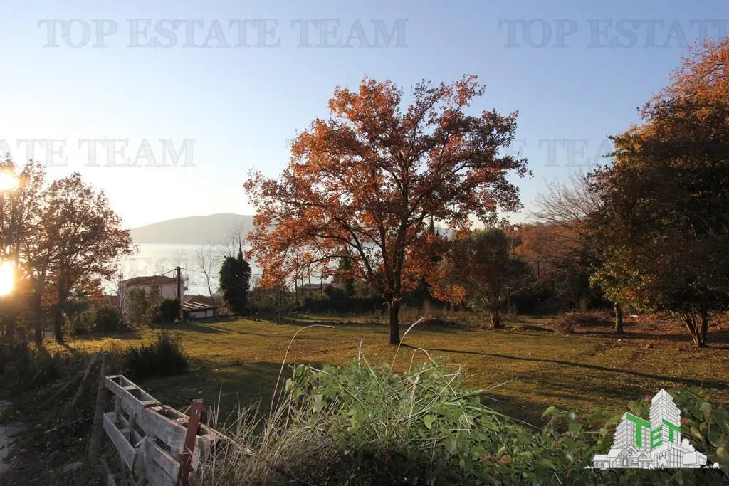 Terreno para Construir en Venta en Herceg-Novi, Montenegro - foto 1
