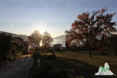 Terreno para Construir en Venta en Herceg-Novi, Montenegro - foto 3