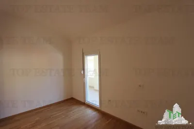 Apartment for Sale in Herceg-Novi, Montenegro - foto 13