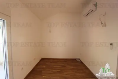 Apartment for Sale in Herceg-Novi, Montenegro - foto 14