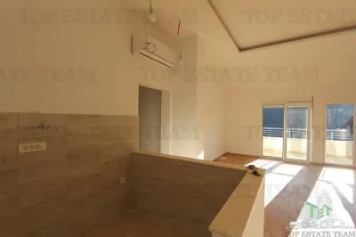 Apartment for Sale in Herceg-Novi, Montenegro - foto 18