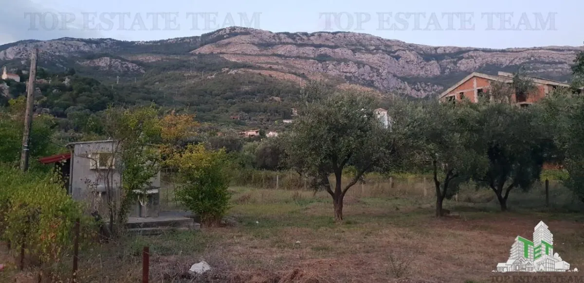Teren de vanzare in Budva Muntenegru - foto 1