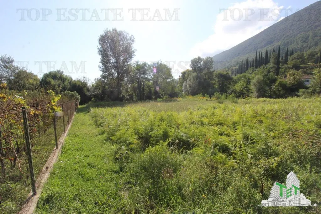 Terreno para Construir en Venta en Herceg-Novi, Montenegro - foto 4