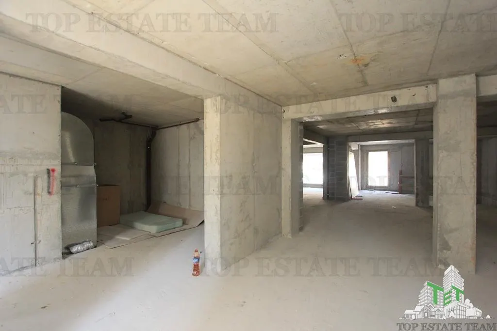 Spatiu comercial de vanzare in Budva Muntenegru - foto 4