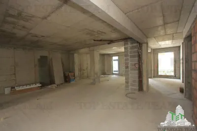 Spatiu comercial de vanzare in Budva Muntenegru - foto 5