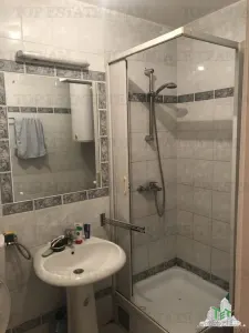 Apartment for Sale in Budva, Montenegro - foto 4