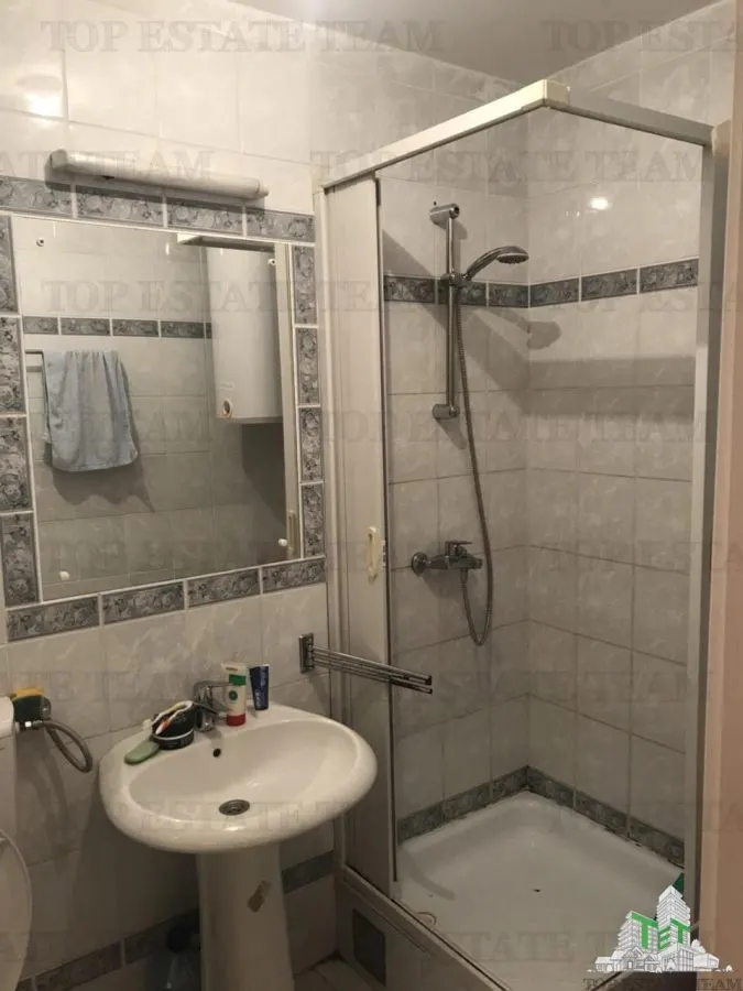 Apartment for Sale in Budva, Montenegro - foto 4