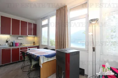 Villa en Venta en Herceg-Novi, Montenegro - foto 5