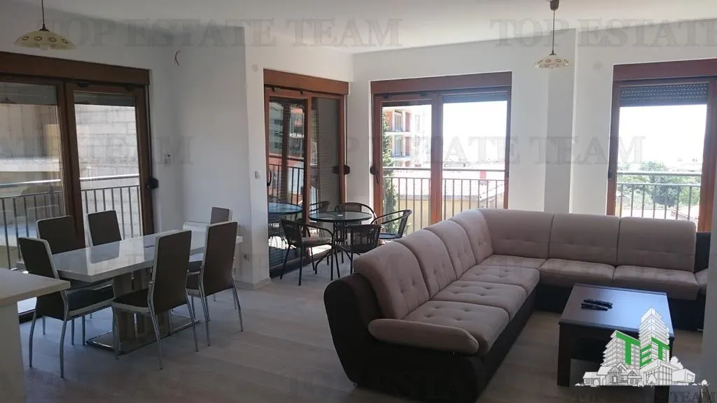 Apartamento en Venta en Budva, Montenegro - foto 2