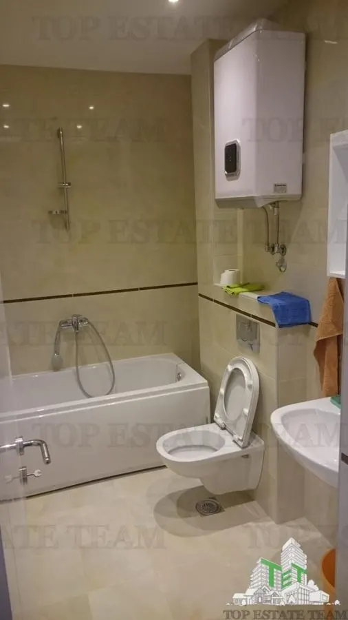 Apartamento en Venta en Budva, Montenegro - foto 8