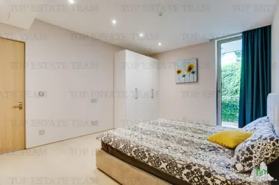 Apartamento en Venta en Budva, Montenegro - foto 5