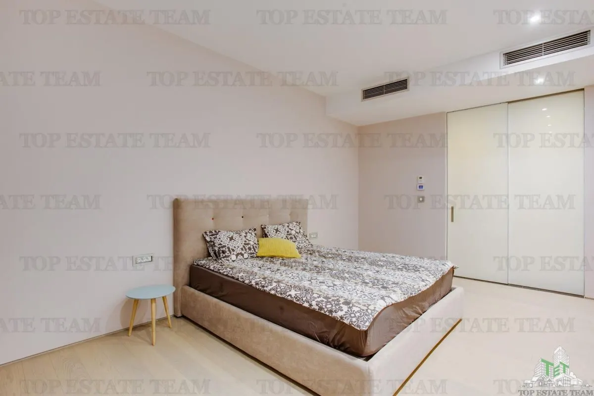 Apartamento en Venta en Budva, Montenegro - foto 6