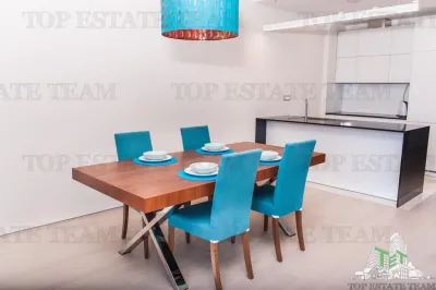 Apartamento en Venta en Budva, Montenegro - foto 3