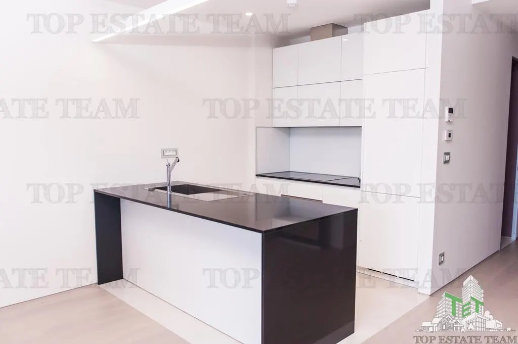 Apartamento en Venta en Budva, Montenegro - foto 5