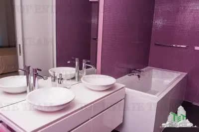 Apartamento en Venta en Budva, Montenegro - foto 9