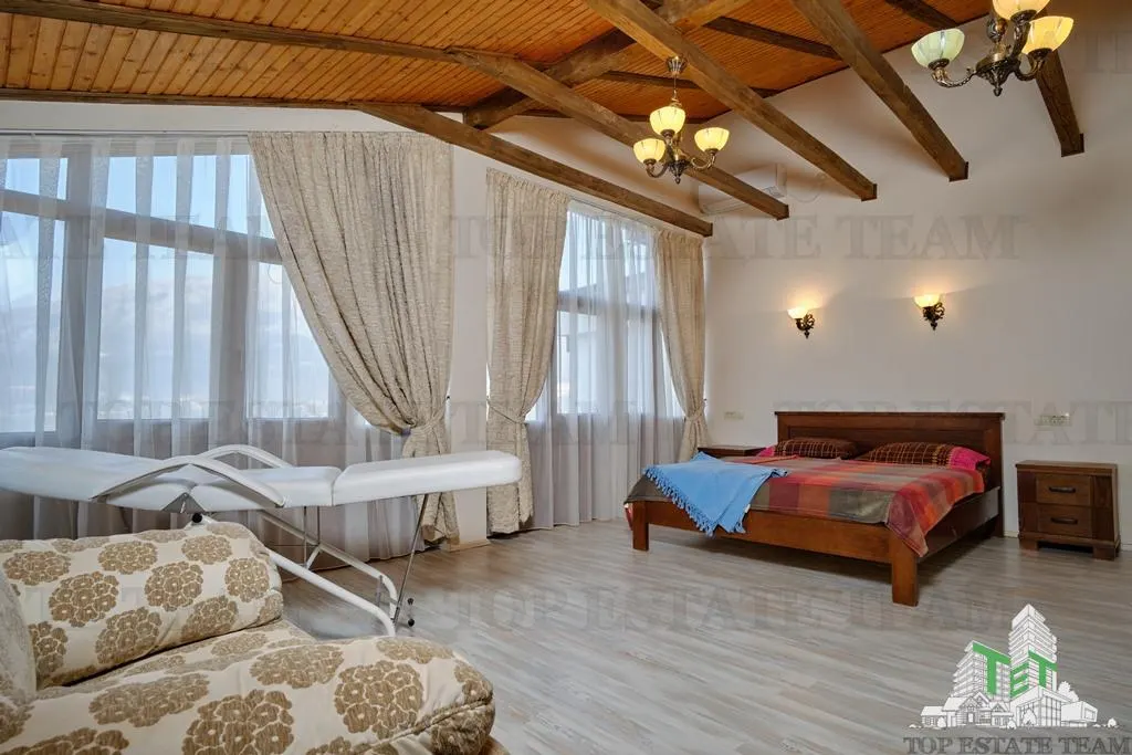 Villa for Sale in Kotor, Montenegro - foto 12