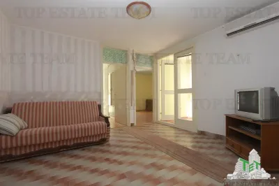 Apartment for Sale in Budva, Montenegro - foto 2