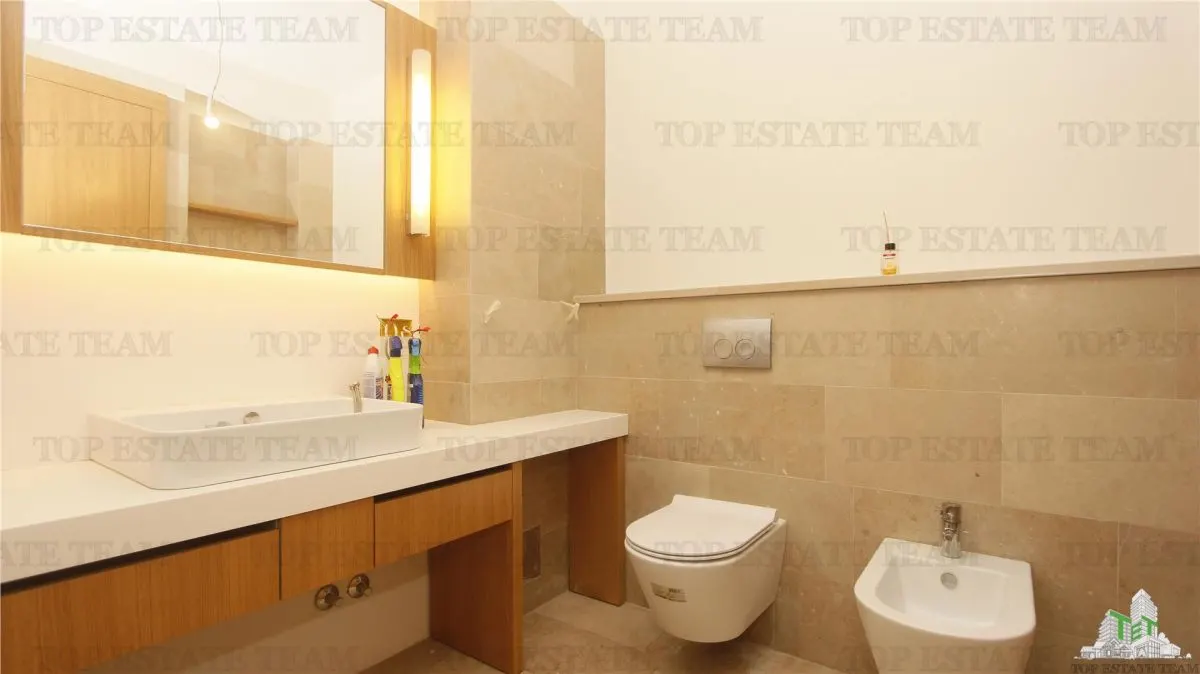 Villa for Sale in Kotor, Montenegro - foto 8