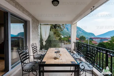 Apartament de vanzare in Kotor Muntenegru - foto 2