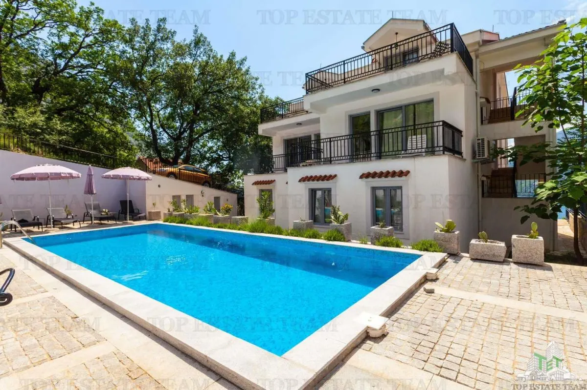 Apartament de vanzare in Kotor Muntenegru - foto 10