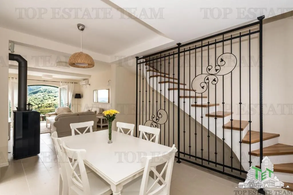 Casa de vanzare in Herceg-Novi Muntenegru - foto 2