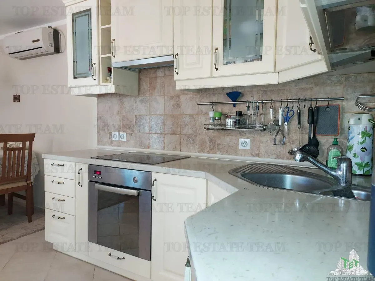 Casa de vanzare in Tivat Muntenegru - foto 5