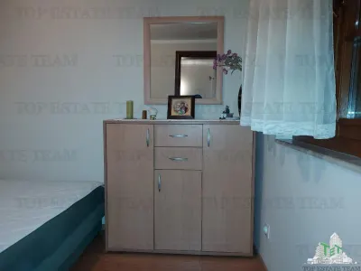 Casa de vanzare in Tivat Muntenegru - foto 10