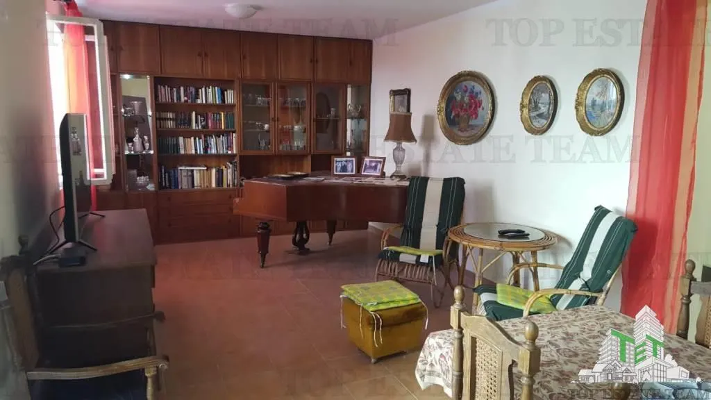 Hotel de vanzare in Kotor Muntenegru - foto 2