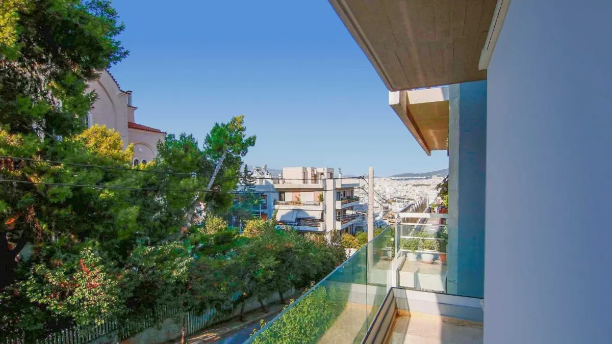 Apartment for Sale in Budva, Montenegro - foto 4