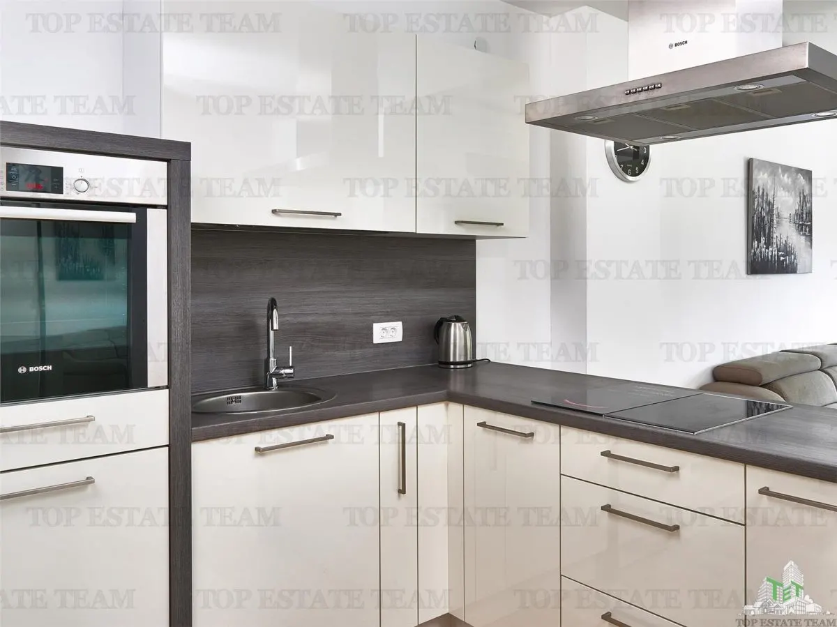 Apartment for Sale in Budva, Montenegro - foto 7