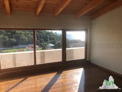 Apartamento en Venta en Budva, Montenegro - foto 5