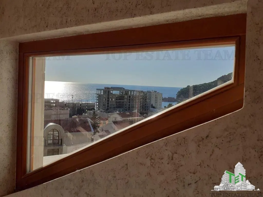 Apartamento en Venta en Budva, Montenegro - foto 6